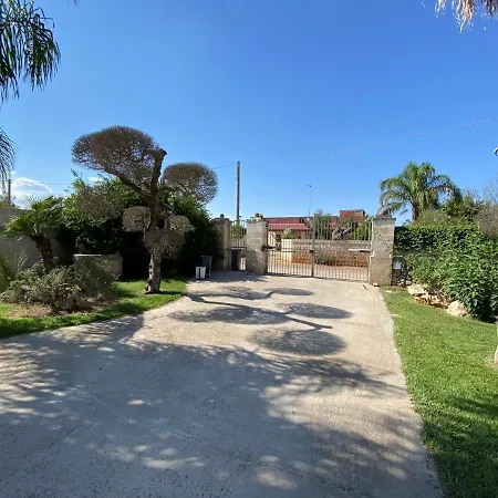 Villa Orester بيت للعطل مونتيروني دي ليتشي