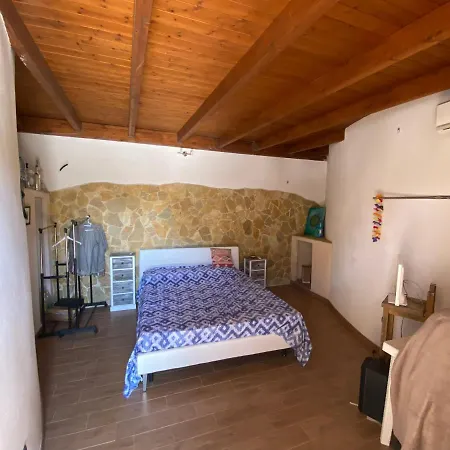 Villa Orester بيت للعطل مونتيروني دي ليتشي