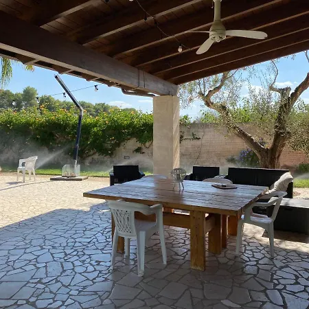 Villa Orester * مونتيروني دي ليتشي
